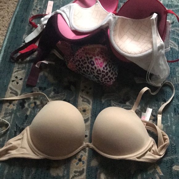 Victoria's Secret 6 Bra Bundle - Picture 4 of 4